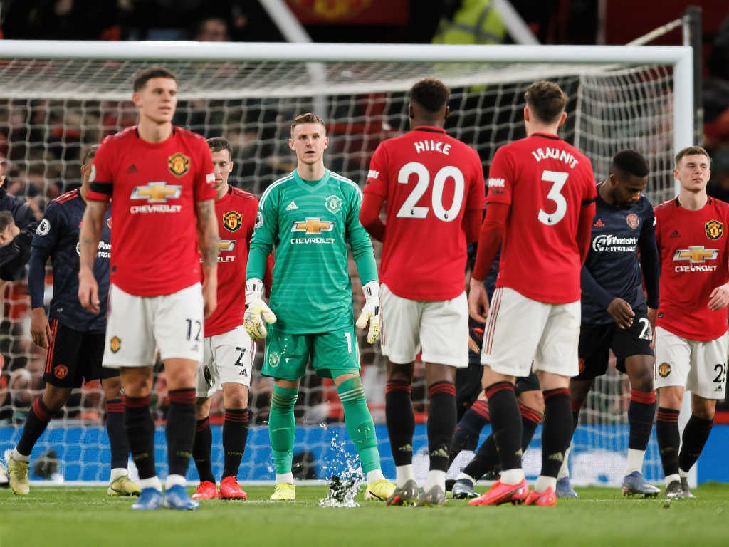 探对他青睐 探对他青睐