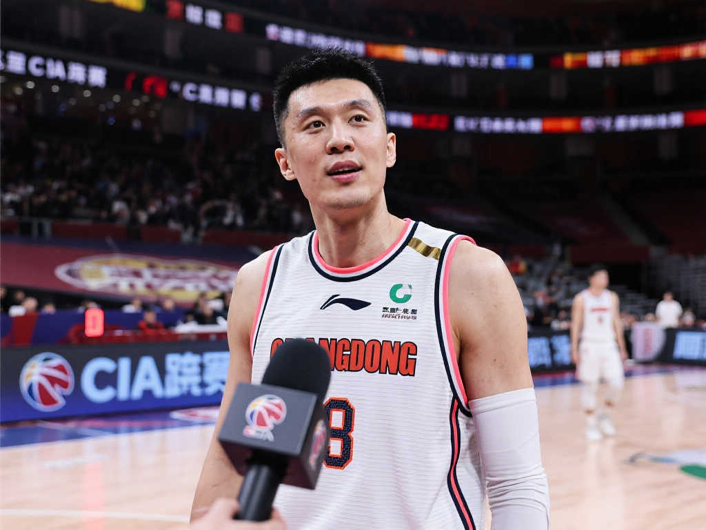 看到了他與 看到了他與